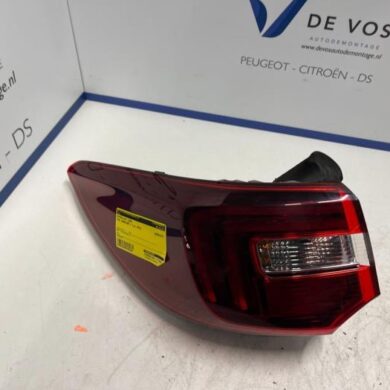 Opel Grandland X 1.2 Turbo 12V Taillight, left 2018 YP00098380