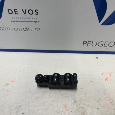 Opel Crossland X  Multi-functional window switch 2020 96788281ZD-13483540