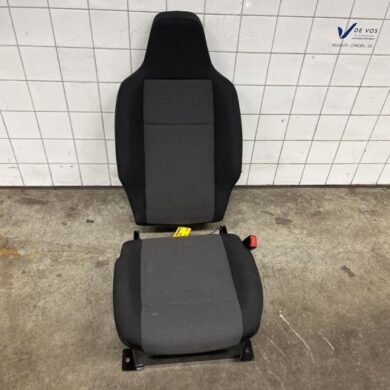 Peugeot Partner 1.5 BlueHDi 100 Sitz rechts 2024 9827148680-9826539780