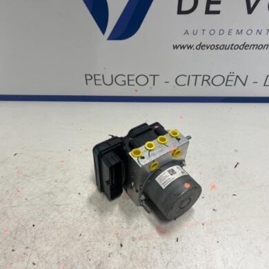 Peugeot 5008  ABS pump HN09 2022