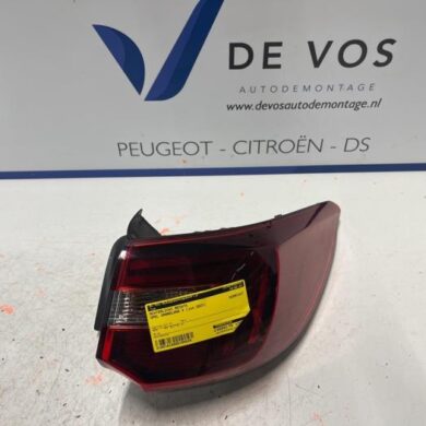 Opel Grandland X 1.2 Turbo 12V Taillight, right 2021 YP00098280