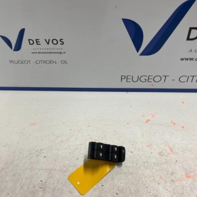 Opel Astra  Combischakelaar ramen 2023 YR004051YX