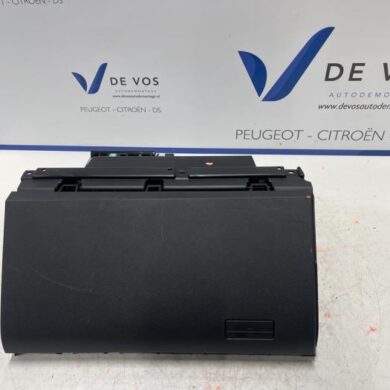 Citroen C5-X  Glovebox 2021 YL019505ZD-YL019508ZD
