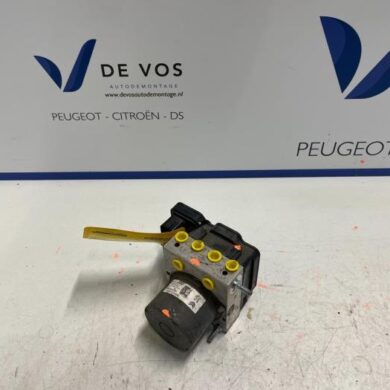 Opel Grandland X 1.2 Turbo 12V ABS pump HNY 2018 1680301580-1682606480