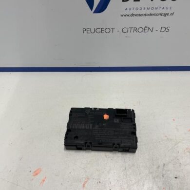 Citroen C5-X  Wireless charger 2021 9837716480