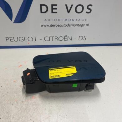 Peugeot 3008 1.2 12V PureTech Hybrid 48V Tank Klep 2022 9810109780-9810146680