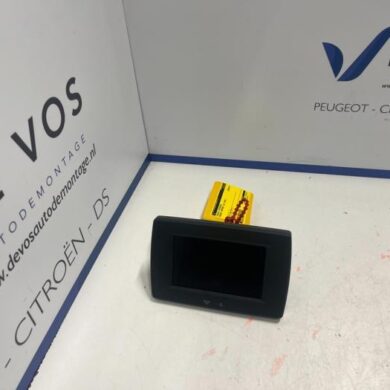 Peugeot Partner 1.5 BlueHDi 130 Interior display YHZ 2021 9836431080