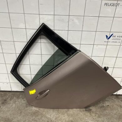Peugeot 208 1.4 16V Portier 4Deurs rechts-achter 2012 9671907480