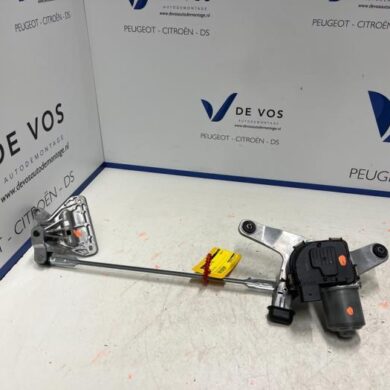 DS Automobiles DS4  Front wiper motor 2021 1687896280