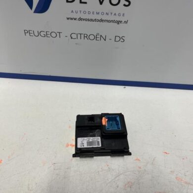 Peugeot 508 1.6 16V Hybrid 225 Heater computer 2021 9836666580-1640503580