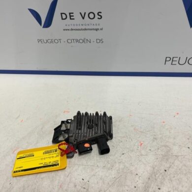Peugeot 408 1.6 16V HYbrid 225 Computer, miscellaneous 5G06 2023 1680506280