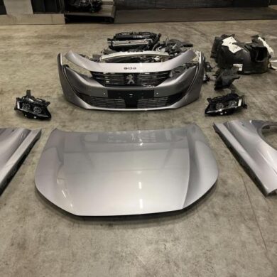 Peugeot 508 1.6 16V Hybrid 225 Voorkop compleet 2021