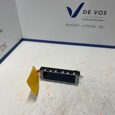 Peugeot 207 1.4 16V VTi Interior display 8FP 2012 9821851780-1607240280-9676655380