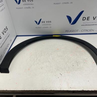 Peugeot 3008 1.2 12V PureTech Hybrid 48V Spatbord Lijst 2022 98365912XT