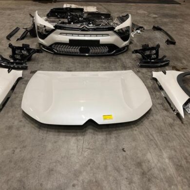 Citroen C5-X  Front end, complete 2021