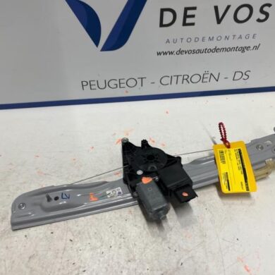 Opel Crossland X  Ruitmechaniek 4Deurs links-voor 2020 39187589