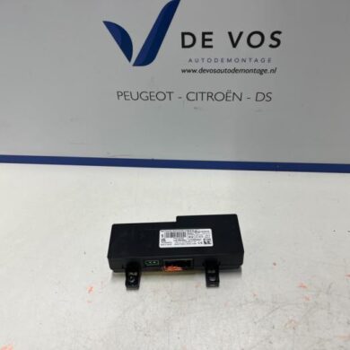 Peugeot 5008  Telefoon interface 2022 9847654980