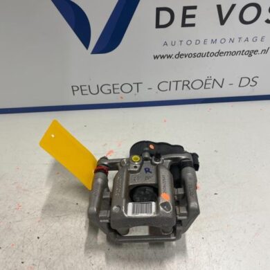 Peugeot 3008 1.2 12V PureTech Hybrid 48V Rear brake calliper, right HN09 2022 1608999680-1651758480
