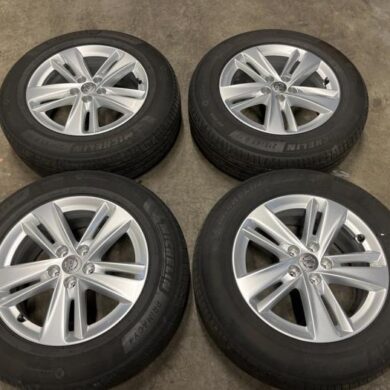 Opel Grandland X 1.2 Turbo 12V Set of wheels + tyres 2022 YP00064180