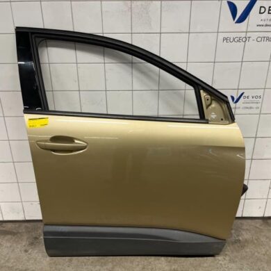 Peugeot 5008 1.2 12V e-THP PureTech 130 Tür 4-türig rechts vorne 2018 9812306280