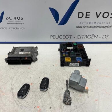 Opel Grandland X 1.2 Turbo 12V Engine management computer HNY 2018 9826380880-1623499380