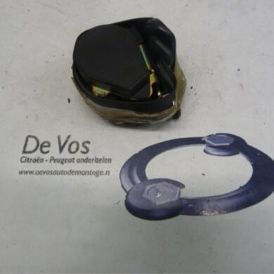 Peugeot 207  Veiligheidsgordel rechts-achter 2006 8975X4