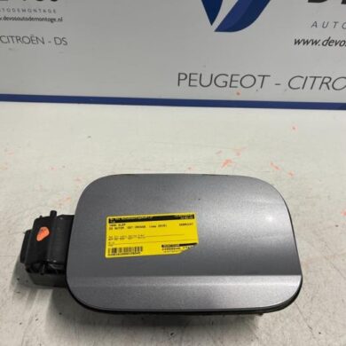 DS Automobiles DS7 Crossback 1.2 12V PureTech 130 Tank cap cover 2019 9831776780-9820772380-9842916580