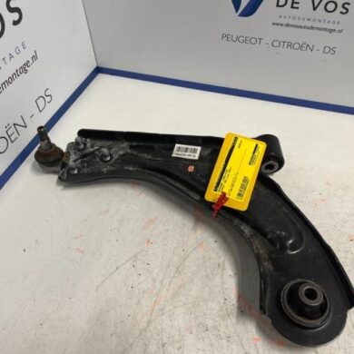 Peugeot 308 1.2 PureTech Hybrid 136 Draagarm links-voor 2022 9846329780