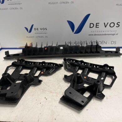 DS Automobiles DS7 Crossback 1.2 12V PureTech 130 Rear bumper frame 2019 9815717380-9816048580-9816048480