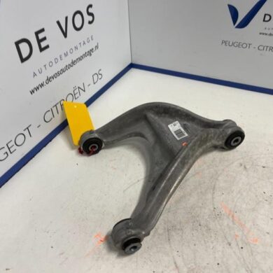 DS Automobiles DS7 Crossback 1.2 12V PureTech 130 Rear wishbone, right 2019 9816228980