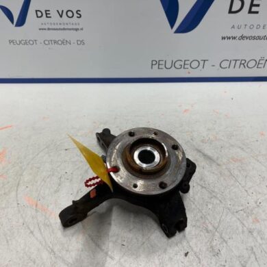 Opel Corsa 1.2 Turbo 12V 100 Fusee rechts-voor 2020 9826877980