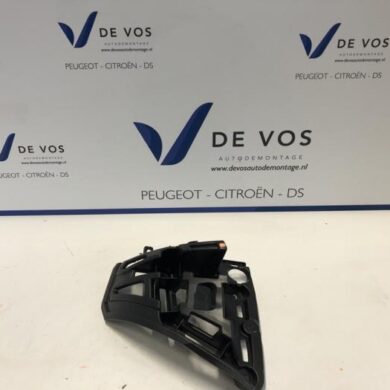 Citroen C5 Aircross  Bumpersteun links-achter 2019 9826677480