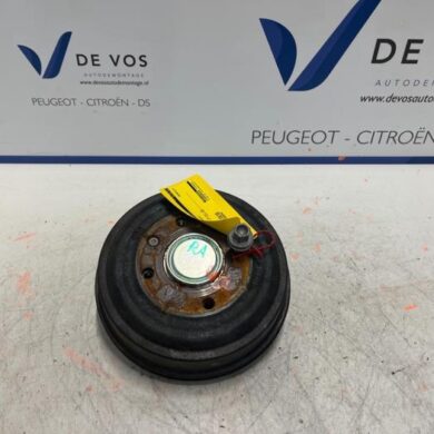 Opel Corsa 1.2 Turbo 12V 100 Remtrommel achter 2022 9822540080-9821572480