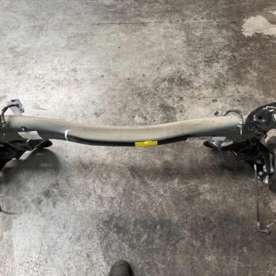 Peugeot 308 1.2 PureTech Hybrid 136 Achteras voorwielaandrijving HN09 2022 9833974780