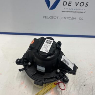 Opel Grandland X 1.2 Turbo 12V Kachel Ventilatiemotor 2022 9821292180-9849717380