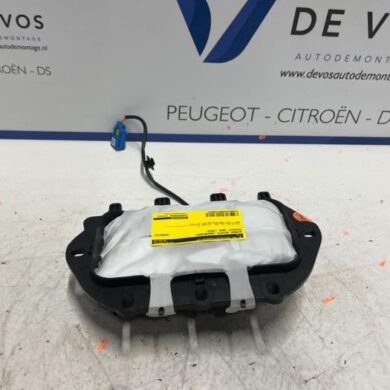 Peugeot 2008 1.2 VTi 12V PureTech 130 Right airbag (dashboard) 2022 9820860280