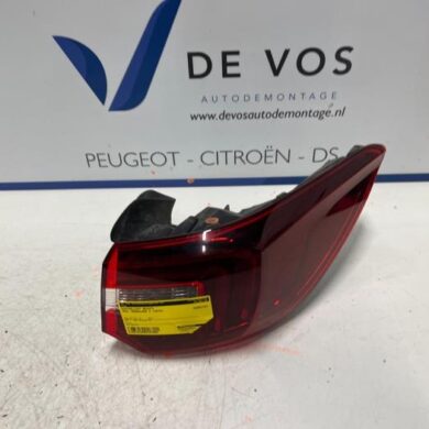 Opel Grandland X 1.2 Turbo 12V Achterlicht rechts 2018 YP00098280