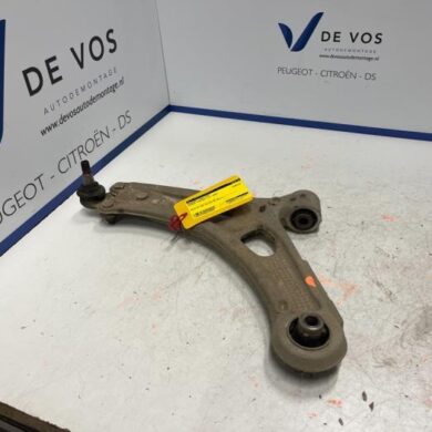 Peugeot Partner 1.5 BlueHDi 100 Draagarm links-voor 2020 9815014680
