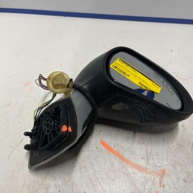 Peugeot 308 1.6 VTI 16V Wing mirror, right 2010 8153XX