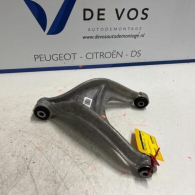 DS Automobiles DS7 Crossback 1.2 12V PureTech 130 Rear wishbone, left 2019 9816229180