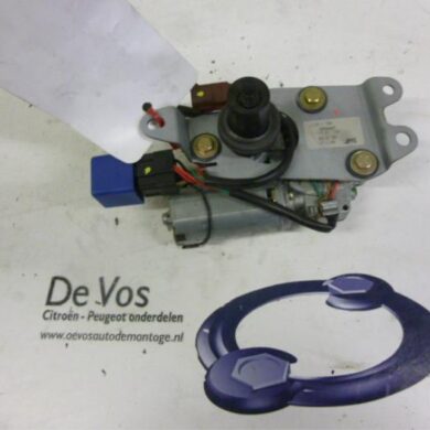 Citroen Xsara  Rear wiper motor 1999 6405E5
