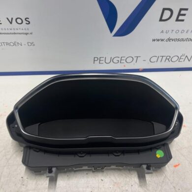 Peugeot 3008 1.2 12V PureTech Hybrid 48V Odometer KM 2022 9851365680