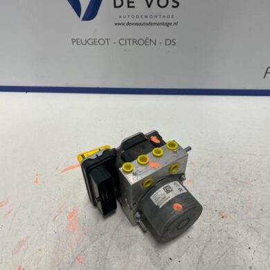 Opel Corsa Electric ABS Pomp ZK01 2021 1680233780-1682606380