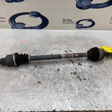 Peugeot 108 1.2 VTi 12V Aandrijfas rechts-voor HMT 2016 B000904180-1677686680 20CR16