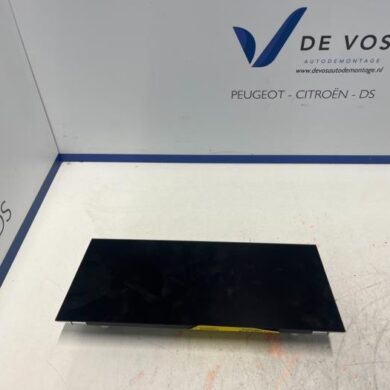 Peugeot 308 1.2 PureTech Hybrid 136 Display Interieur HN09 2022 9837654780