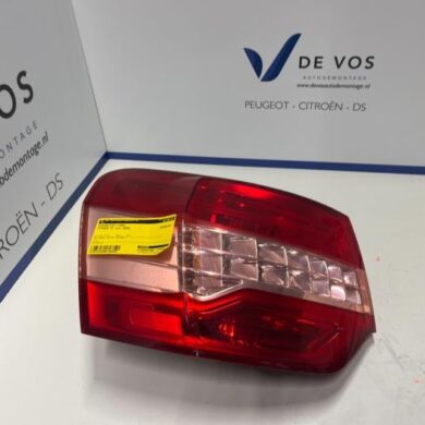 Citroen C5 2.7 HDiF V6 24V Autom. Taillight, left 2009 6351EW