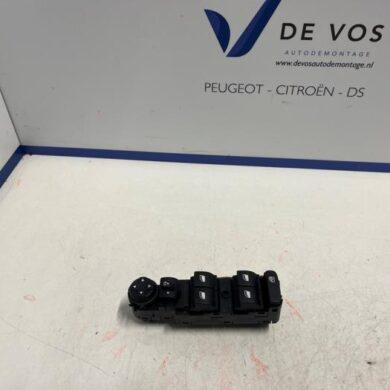 Peugeot 308 1.2 PureTech Hybrid 136 Combischakelaar ramen 2023 98349233ZD