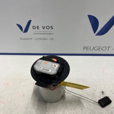 Peugeot 308 1.5 Blue HDi 130 16V Brandstofpomp Elektrisch YHZ 2022 9830962780