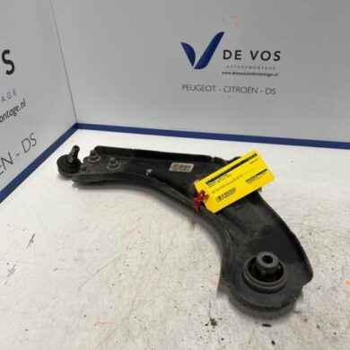 Peugeot 308 1.5 Blue HDi 130 16V Draagarm links-voor 2022 9846329780