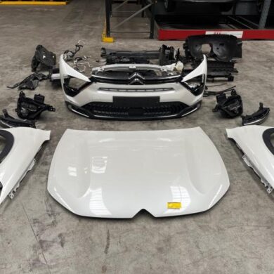 Citroen C5-X  Front end, complete 2023